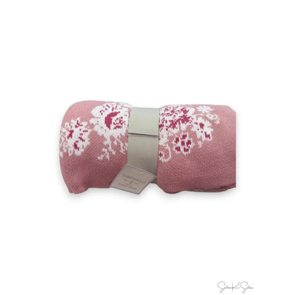 Floral Knit Jacquard Throw Blanket Pink/Cream - Threshold Studio McGee